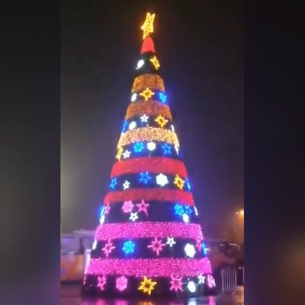 Commercial Giant Christmas Tree Manufacturer for Municipal & Public Projects